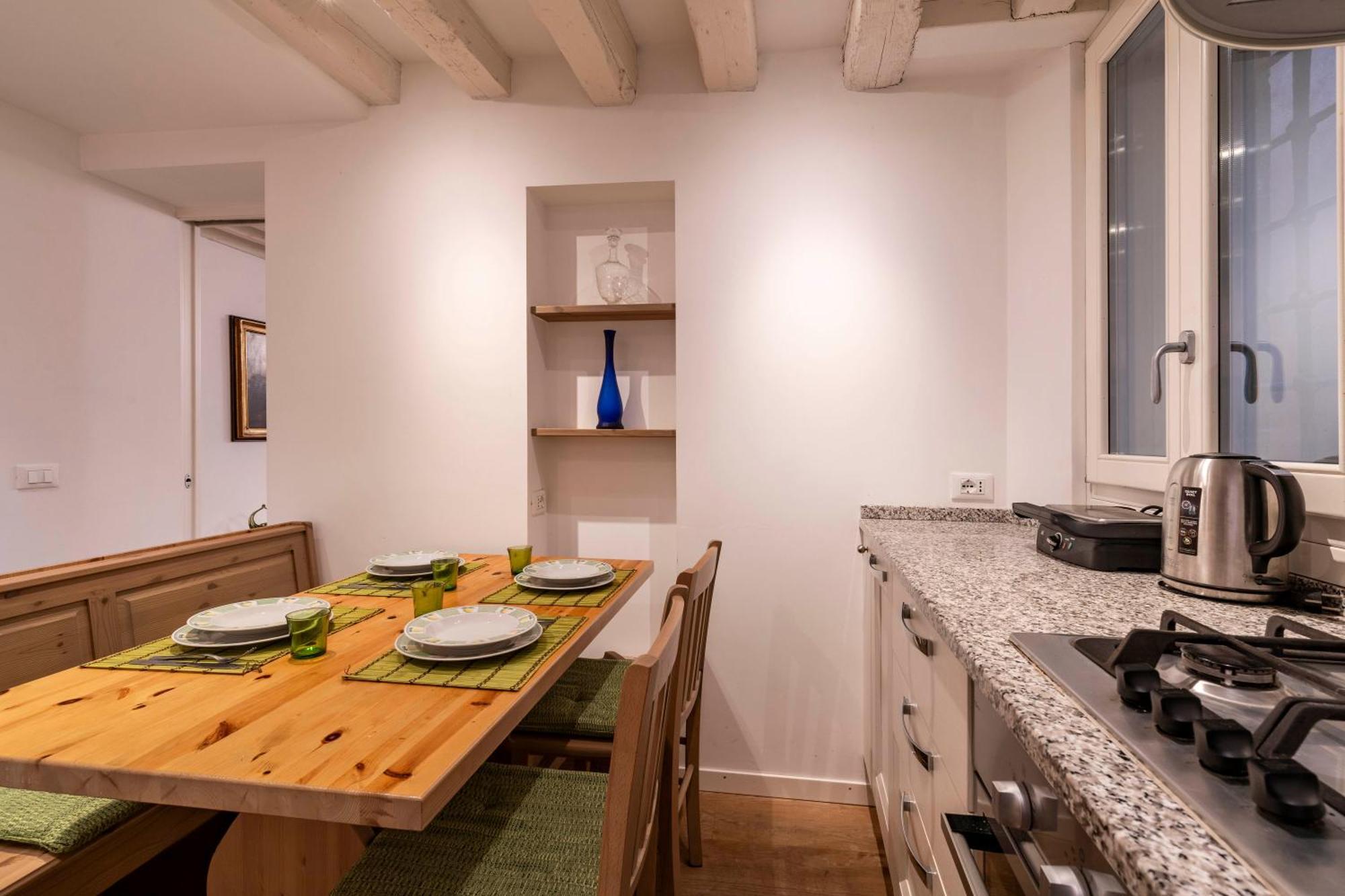 San Samuele Centro+ Wellness Pool Jacuzzi Apartment Venedig