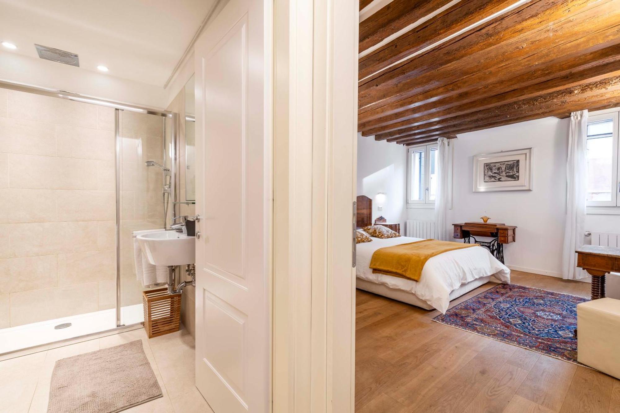 Appartement San Samuele Centro+ Wellness Pool Jacuzzi *